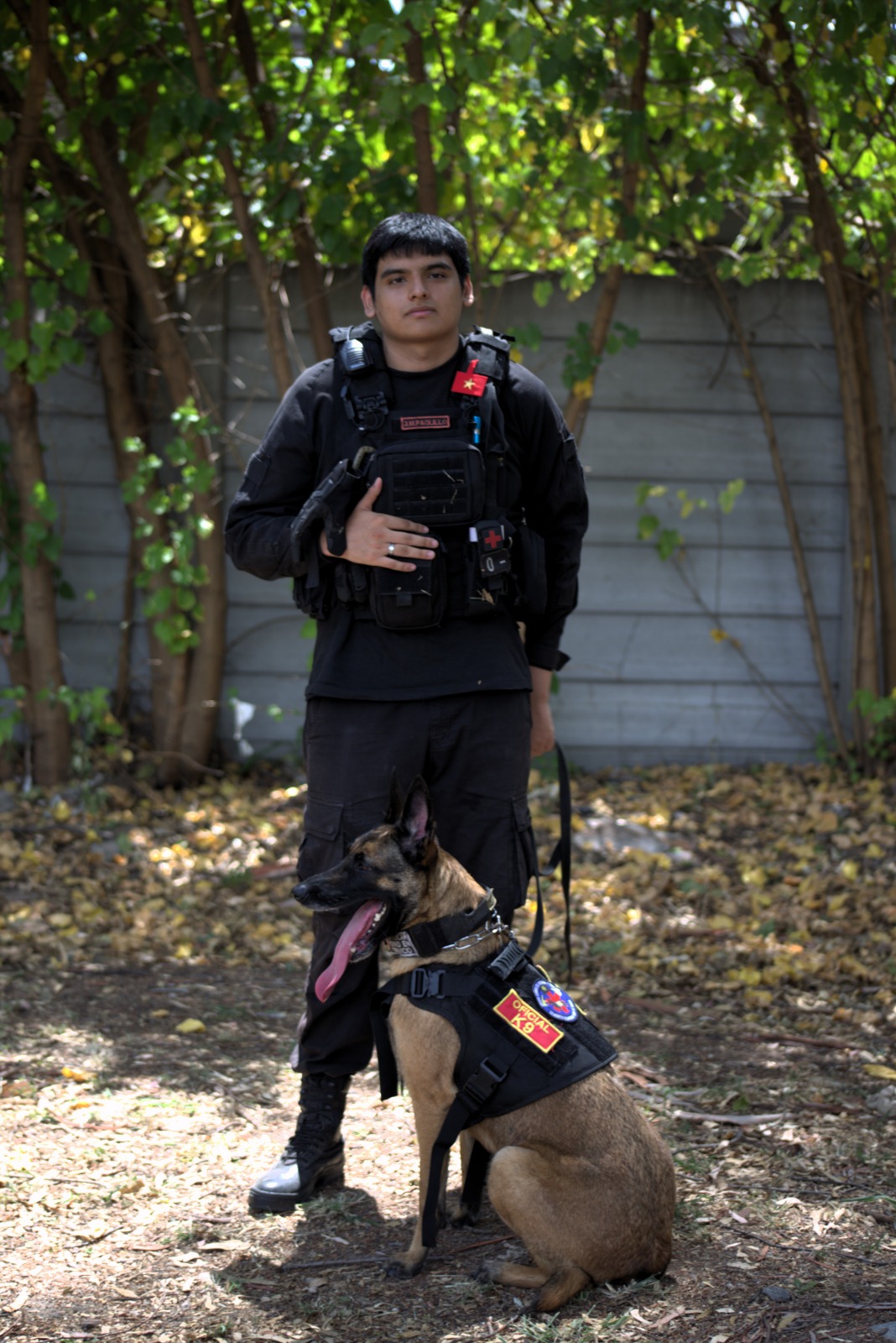 Práctica operativa de la Unidad K9 de Bomberos Vuelta de Rocha